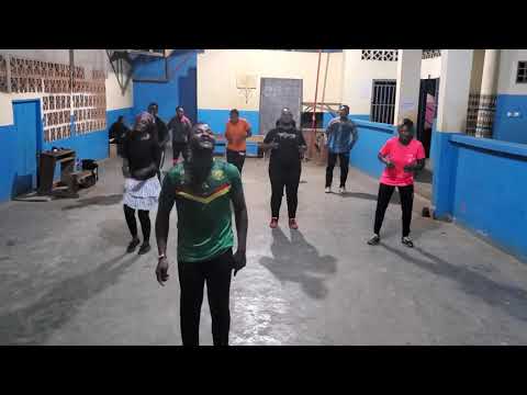 ⚜ chorégraphie de danse sur le car qui part de gifto le russe