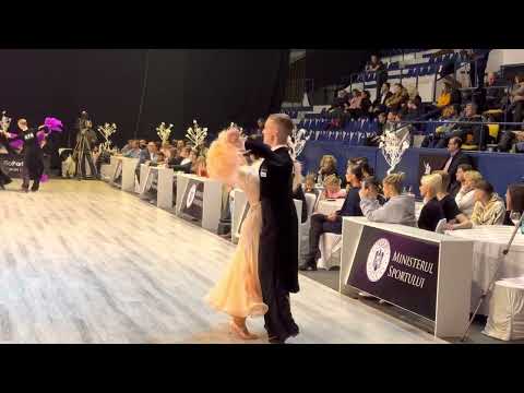 Přikryl Tomáš - Los Chovancová Sanela, WDSF World Open Standard, Timisoara 2022, Final, Slowfox