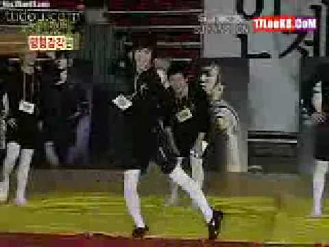 SJ （heechul  hankyung shiwon shindong）  Tell Me