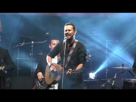 Bella Y Bonita - Los Dotores de la Carranga (EN VIVO)