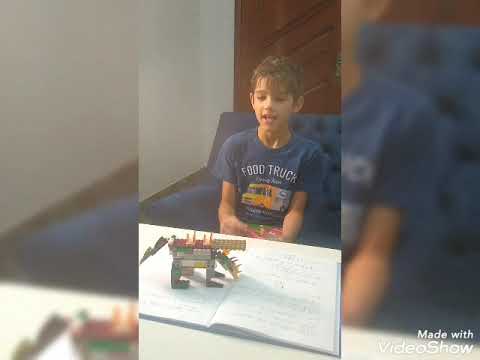 Brincando e tarefa com Lego. Monstro Venom e Anaconda. Abril 2021