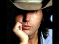 Dwight Yoakam - A Long Way Home - Live '99