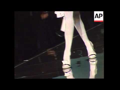 Anglo-Italian designer goes for a strong and sexy look