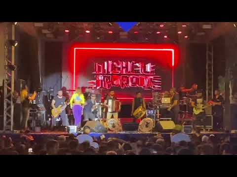 Show da @micheleandrade em Branquinha Alagoas som @equipamentoswr foi top obg a galera 🎚🎛💿🚀🚀