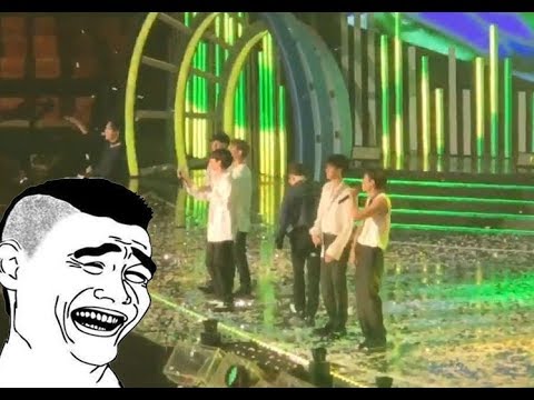 [Fancam TodayTV] Soribada Awards 170920 EXO singing Ko Ko Bop after Won Daesang 2017
