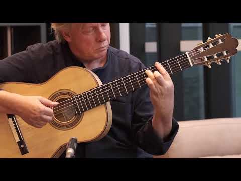 Choro Triste No. 1 (Tristezas de um violão) by Garoto, played by Doug de Vries