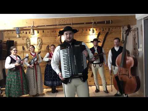 A wcora z wiecora - Kapela Góralska Syćko Gro dla Mai