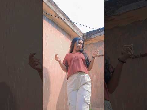 Not much good just tried this...😉🤎 #shreyashi #dance #youtubeshorts #youtube