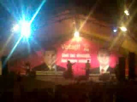 Smiley(Live)-O secunda(Concert Braila 2008) www.blonducartier.go.ro