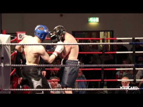 Hubert Kiepas vs Curtis McGurn Wildcard 27th Nov 2015