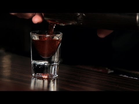 How to Make an Alabama Slammer | Shots Recipes