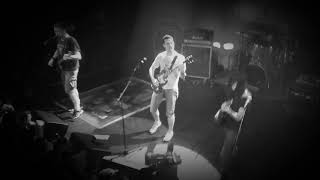 PROPAGANDHI "fuck the border" 10/15/17 Montreal