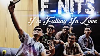 F-NITS - I'm Falling in Love