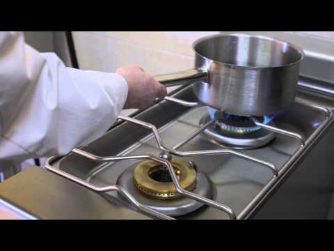 video 1, Fourneau à Gaz 2 Feux Nus 7 kW sur placard fermé