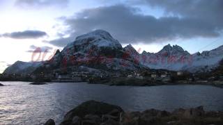 preview picture of video 'Old fashion Christmas in the Lofoten islands'