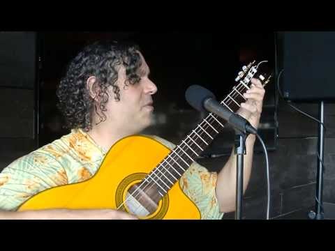 RobRiv performs Senora Ley 15 Sept 2013