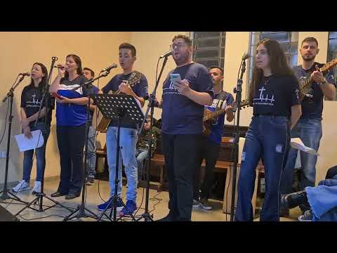 A PRIMEIRA QUE COMUNGOU - Missa de Encerramento 11º Cenáculo de Apucarana