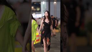 beautiful girl street fashion tiktok #chinesefashion #mejoresstreetfashion #shorts