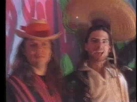 Video thumbnail for Contrabando Y Traición