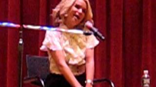 Kristin Chenoweth singing &quot;You&#39;ll Never Know&quot;