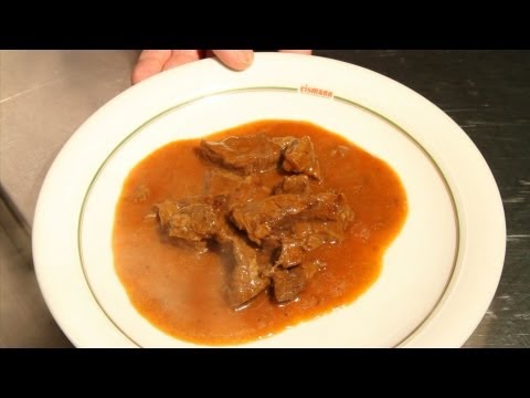 Rindergulasch - Rezept (Einfach kochen)