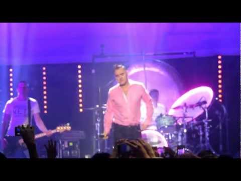 Morrissey - The Boy With The Thorn In His Side (Live @ Hollywood High in Los Angeles, Ca 3.2.2013)