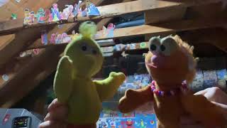 Big Bird and Zoe Sing Read Me a Story