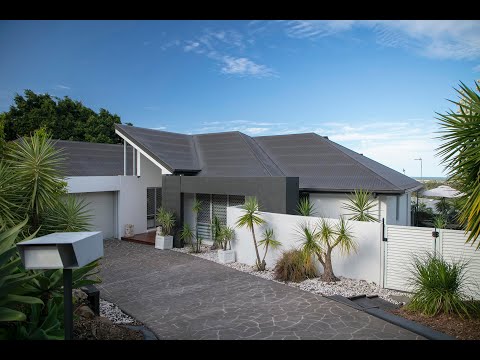 24 Shrapnel Street, BUDERIM