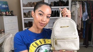 WHAT'S IN MY PURSE | ASHLEY ELISSA