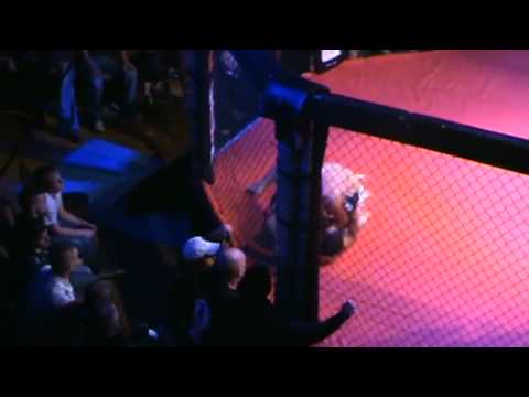 Myles Price(ktp) vs Mickey Doyle (R3)