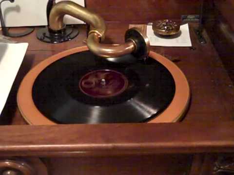 Anthony Parenti's Famous Melody Boys - That's a Plenty - Roaring 20's Victrola