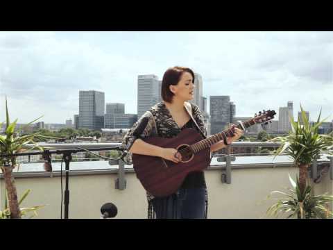 Bronwen Lewis - Stand By Me (Bilingual Cover)