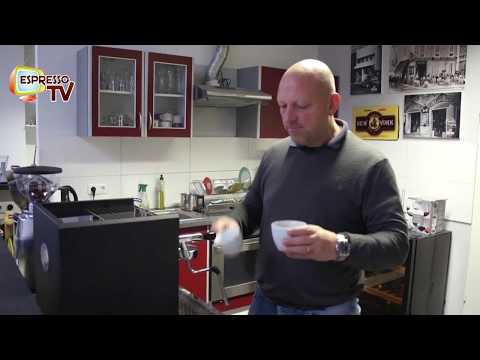 Caffè Americano - oder wie mache ich mit einer Espressomaschine einen Kaffee
