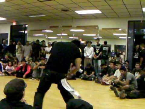 Kid Boogie and Yumeki - Homeland 09 Popping Competition - Prelim Showcase