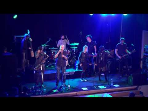 Vrať se zpátky/Hudba Praha/Zastávka Louny 14.4.2017 (2)