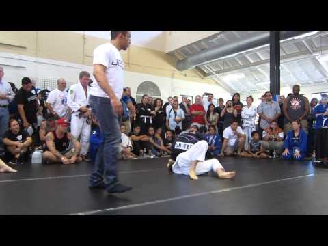 Lana Hunter (Soul Fighters) vs. Rebecca Varady (Humaita) - Matshark TX State Championship 2013