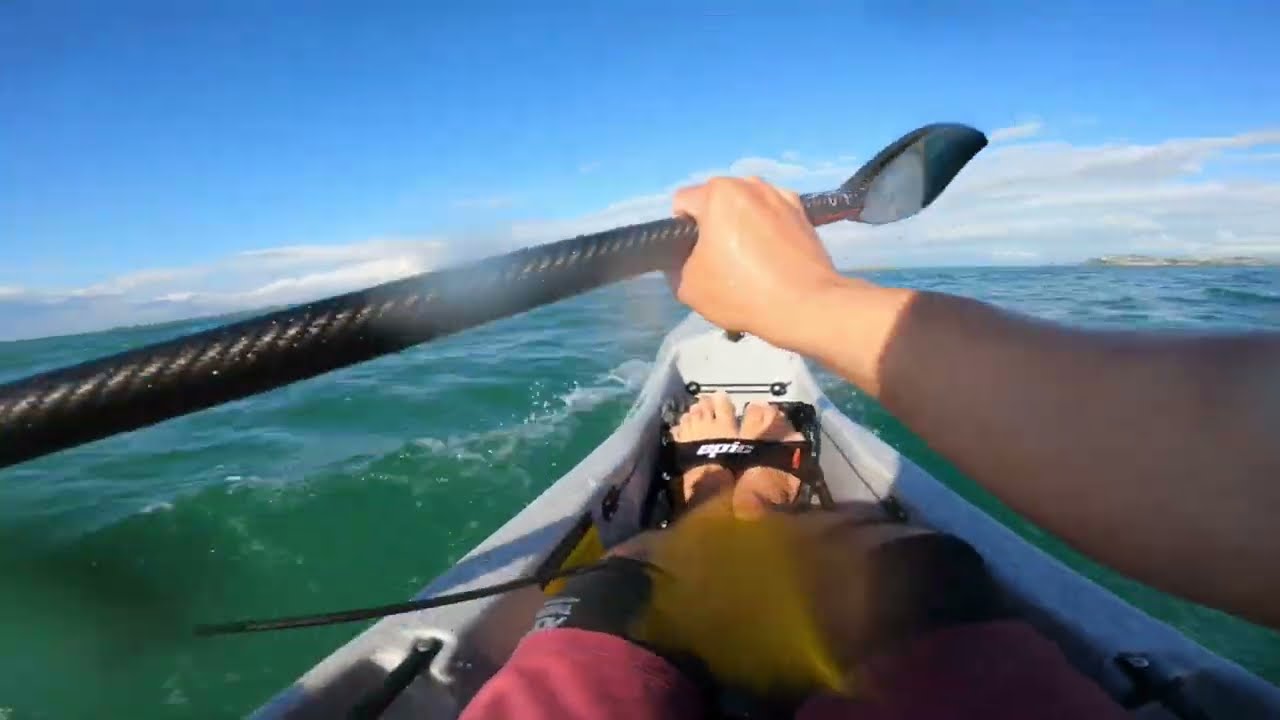 Fun moving sea - Epic V7 surfski