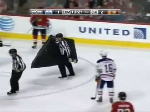 Falling Object at the United Center (Nov. 8, 2015)