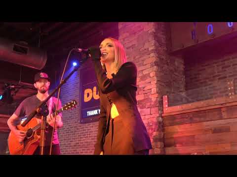 "Sway" ~ Danielle Bradbery (Live)