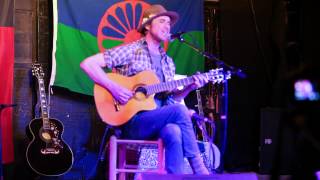 Todd Snider - Play a Train Song