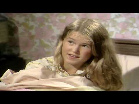 Grange Hill - Series 1 - Episode 1 - [HQ]