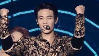 [HD]SHINee(샤이니)-Everybody ( SHINee World Concert 4 )