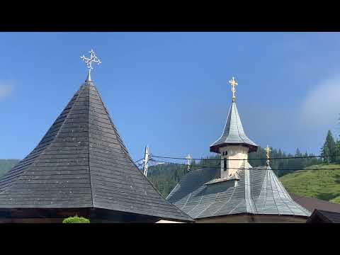 Ceahlaul,   Athosul romanesc. Puterea credinței de pe Muntele Ceahlău.