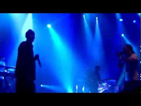 TAÏRO ft. KENYON "Garde Espoir" Live à l'Olympia 23/11/13