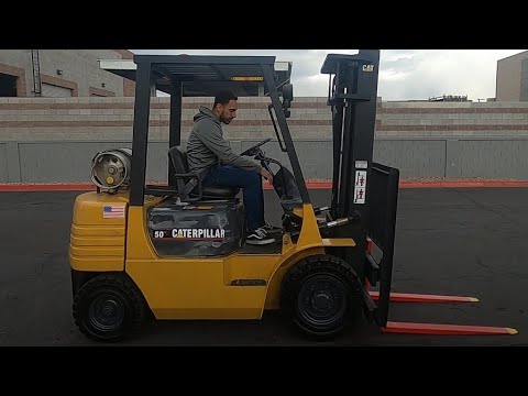 CATERPILLAR GP25 5,000lb LP (Propane) #5665 - Forklift for Sale