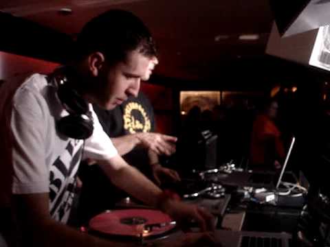 DJ KLUTCH x DJ RIZ@ DEKO LOUNGE: 3-5-09 SET 2