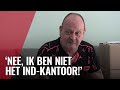 Ron wordt gek van adresverwisseling, trekt bel uit deur