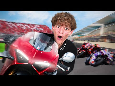 In pista a 300km/h con i PILOTI della MOTOGP.. (non dovevo!!)