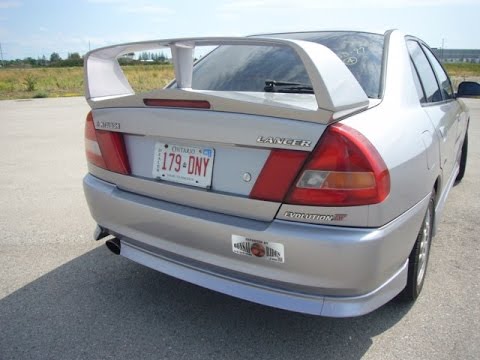 Mitsubishi Lancer GSR Evo IV walk-around tour