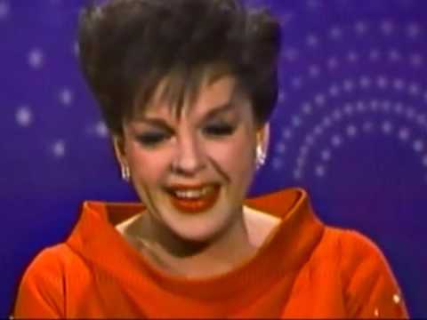 JUDY GARLAND: 'SOMEWHERE OVER THE RAINBOW' ON THE 'ANDY WILLIAMS SHOW.'  1965